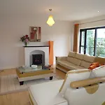 Grove Homes 3 Bed By Trident Homes דירה