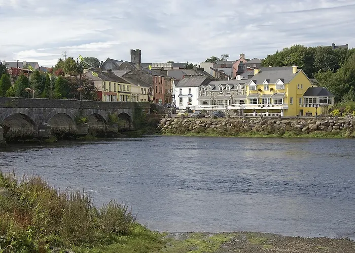 Grove Homes 3 Bed By Trident Homes Апартаменты *