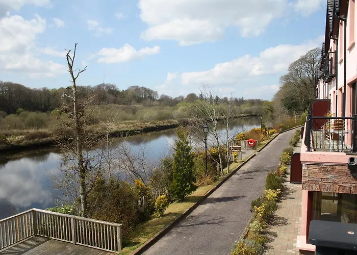 Апартаменты Grove Homes 3 Bed By Trident Homes